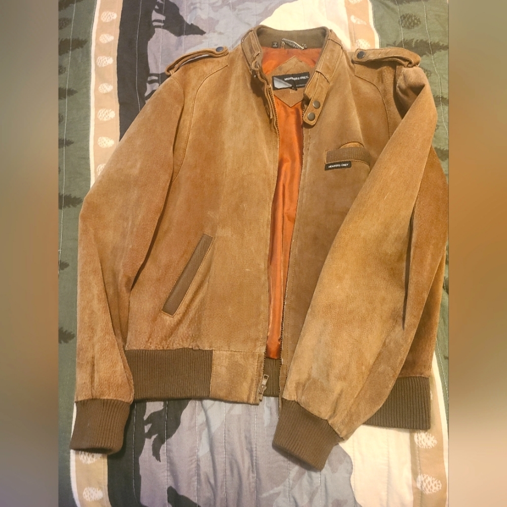 VIntage Mens Members Only size 42 Suede Jacket